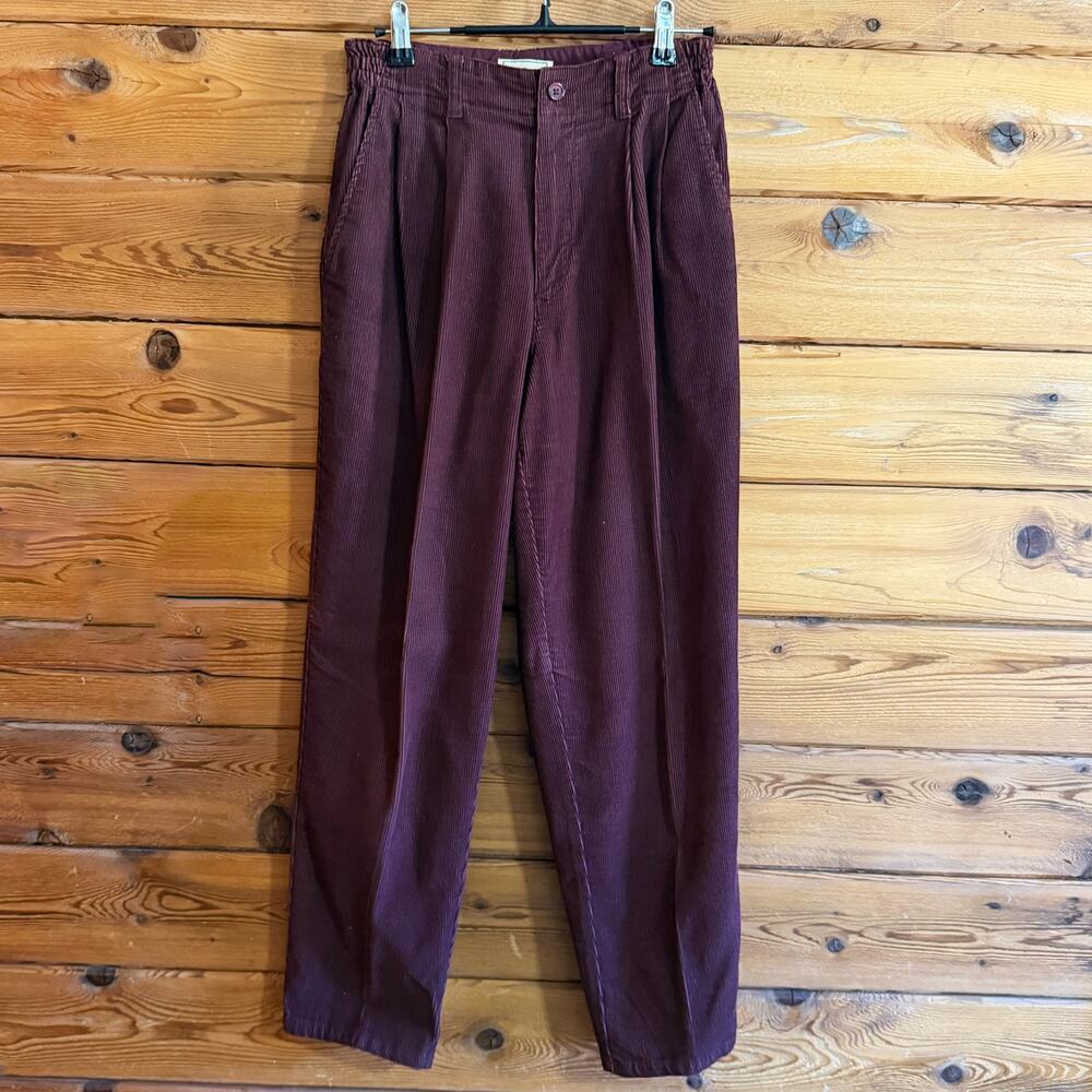LL Bean Vintage Red Corduroy Womens pleated pants Size 4